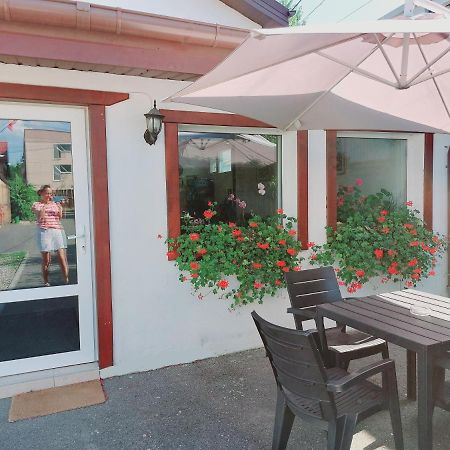 Confort Inn Otopeni Exterior foto