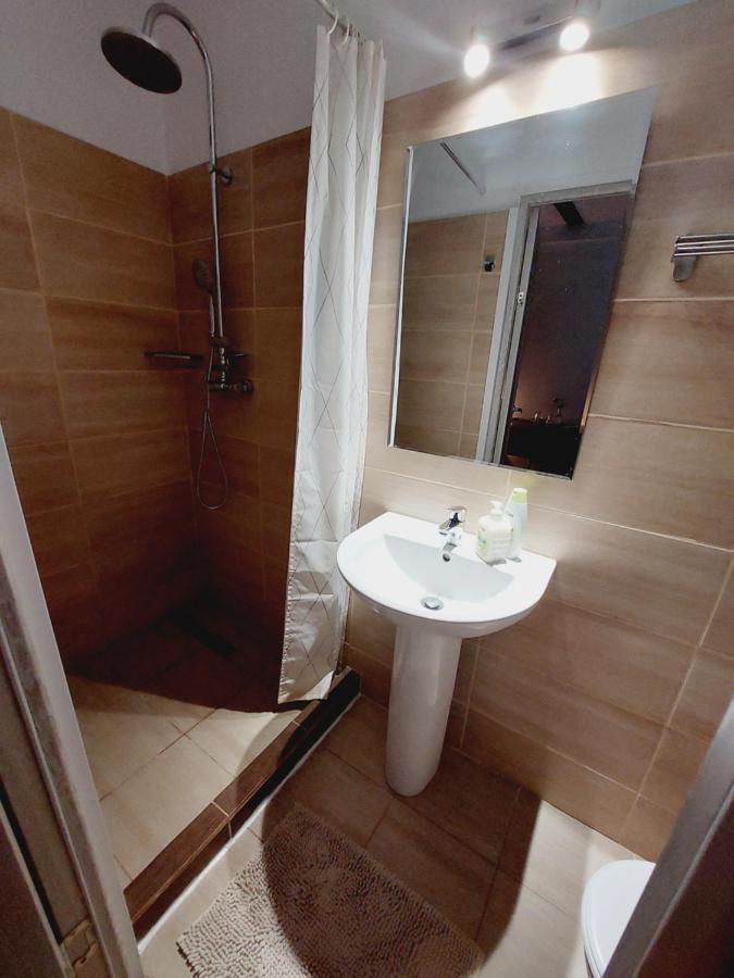 Confort Inn Otopeni Exterior foto